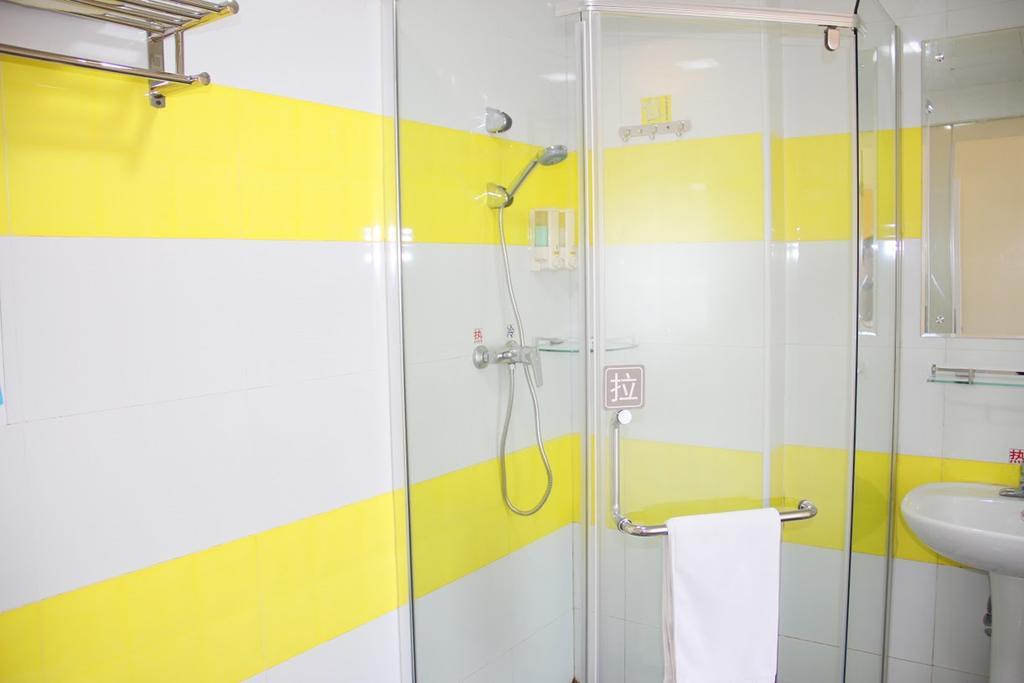 7 Days Inn Heze Mudan Road Branch Exterior photo